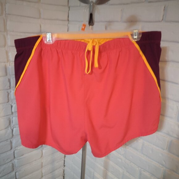 New Balance Ladies Elastic Waist with Tie Athletic Shorts - Picture 2 of 6